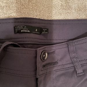 prAna Women's Halle Pants - size 4, Short Inseam, Dark Gray